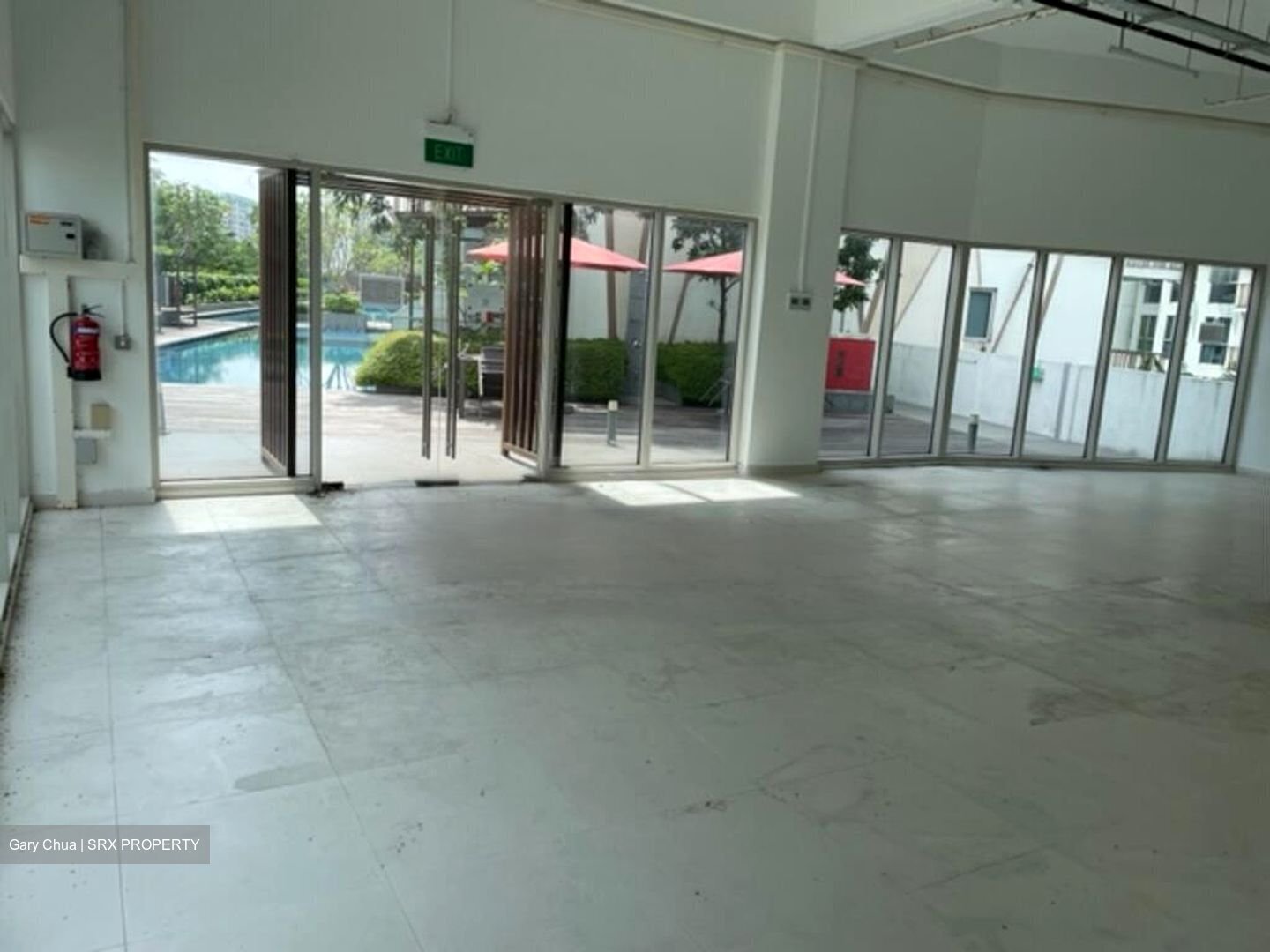 eCO (D16), Retail #456230001